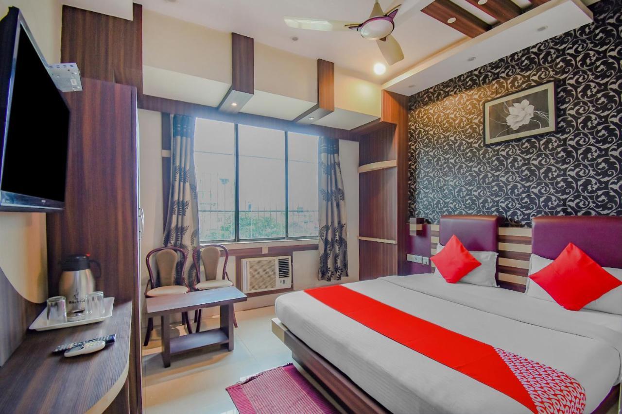 Oyo 1851 Hotel Sefali Deluxe كولكاتا المظهر الخارجي الصورة