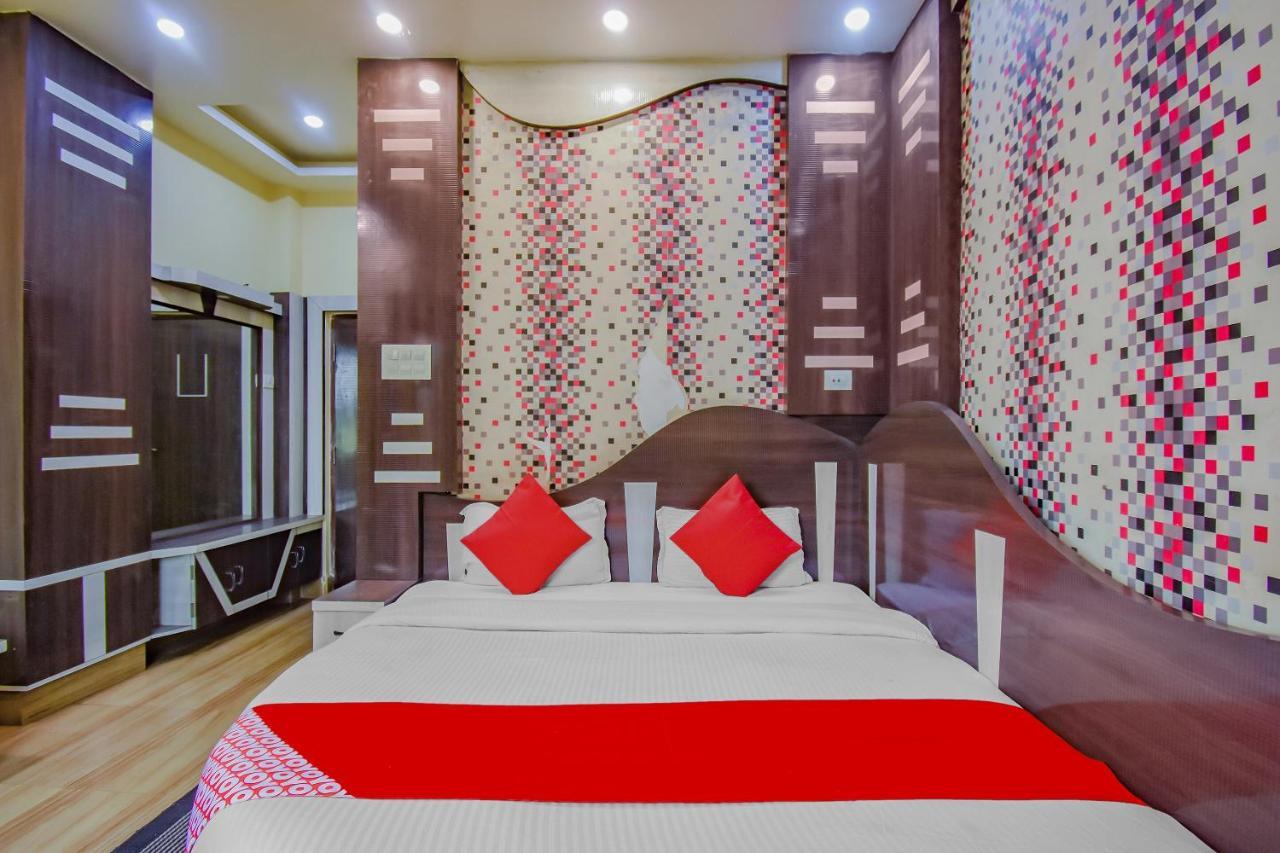Oyo 1851 Hotel Sefali Deluxe كولكاتا المظهر الخارجي الصورة