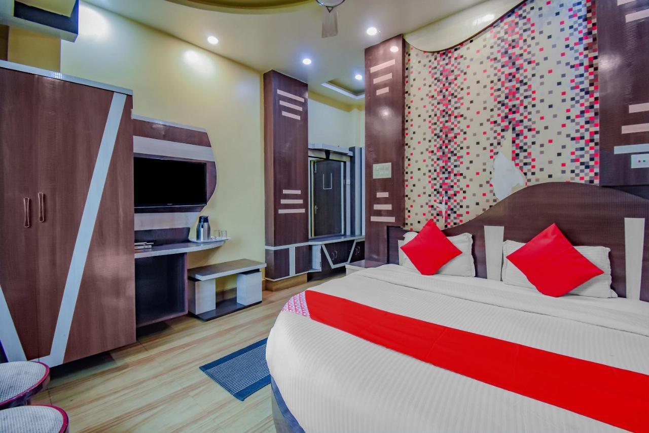 Oyo 1851 Hotel Sefali Deluxe كولكاتا المظهر الخارجي الصورة