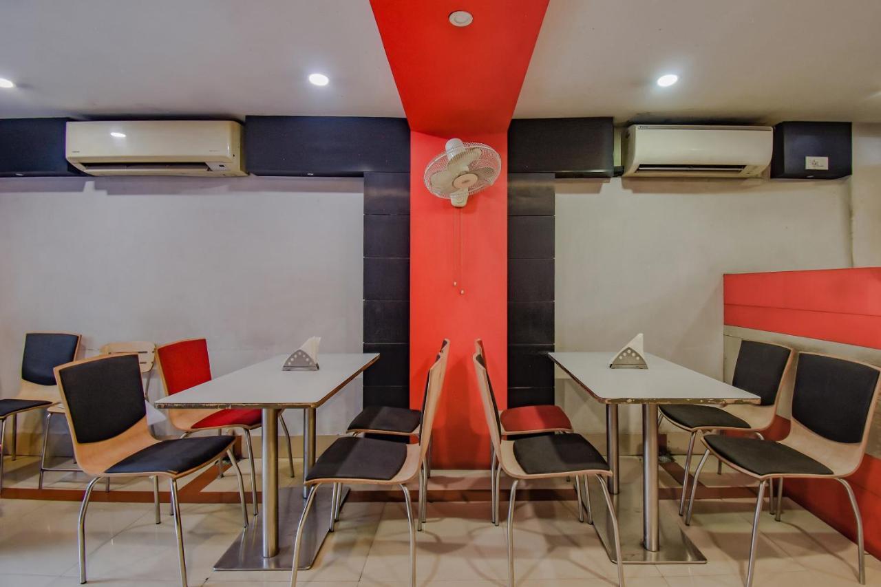 Oyo 1851 Hotel Sefali Deluxe كولكاتا المظهر الخارجي الصورة