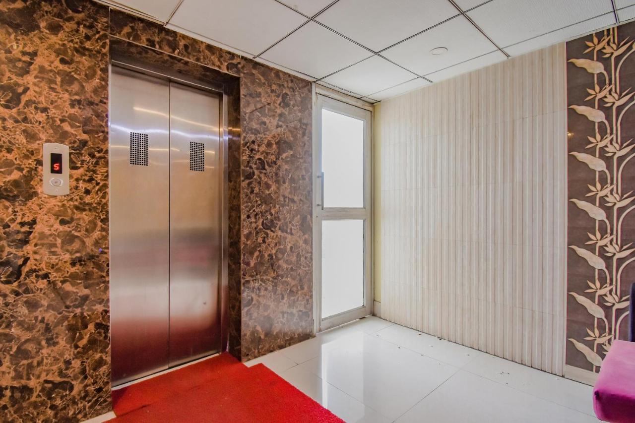 Oyo 1851 Hotel Sefali Deluxe كولكاتا المظهر الخارجي الصورة